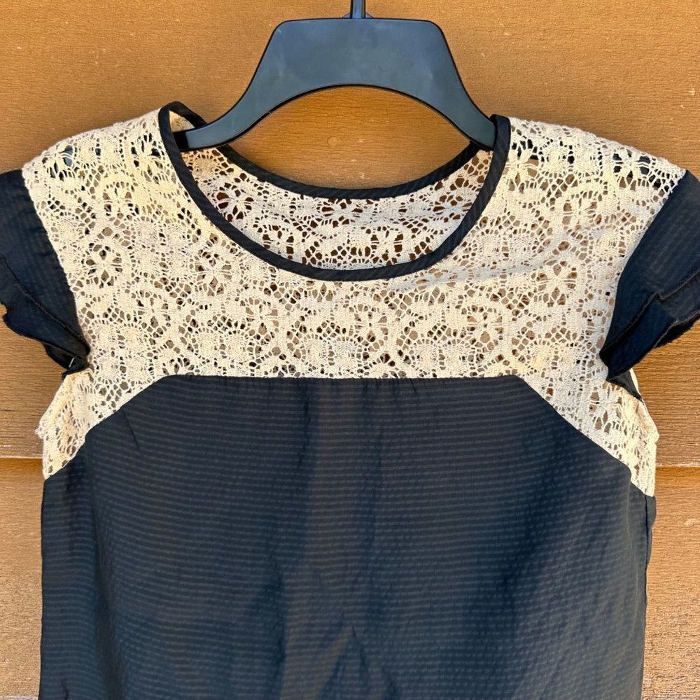 Corey Lynn Calter Black Silk Lace Top Women’s Shirt Size 0 - Picture 2 of 10
